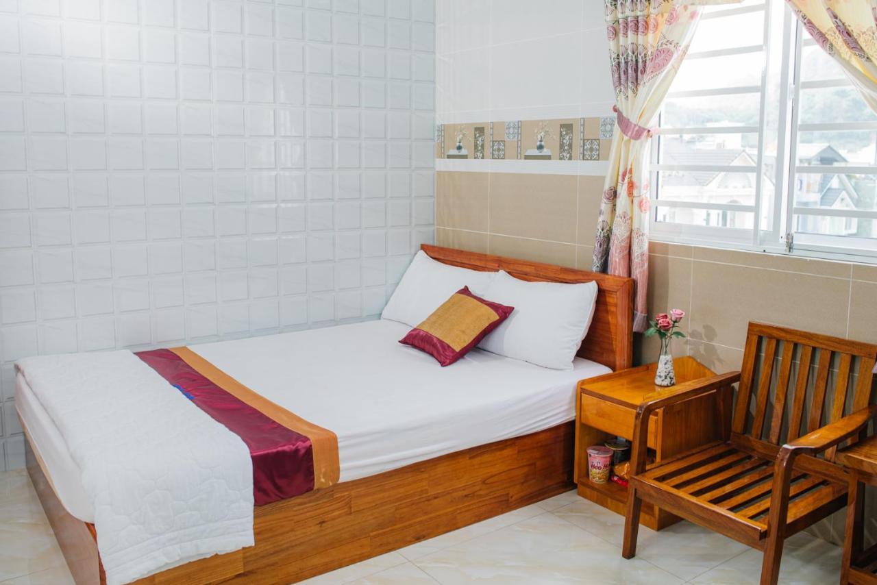 Hiep Hoa Hotel Chau Doc Bagian luar foto