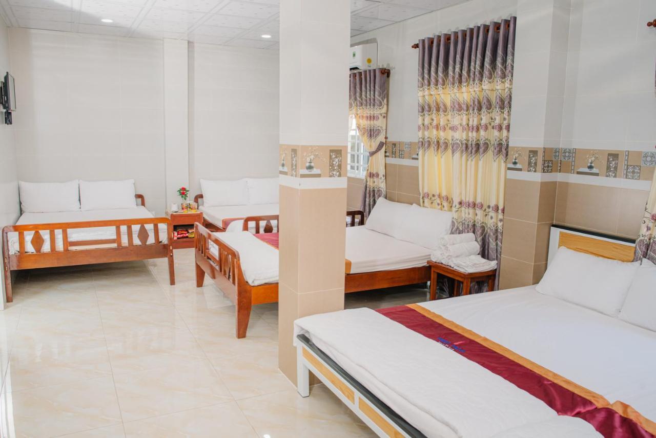 Hiep Hoa Hotel Chau Doc Bagian luar foto