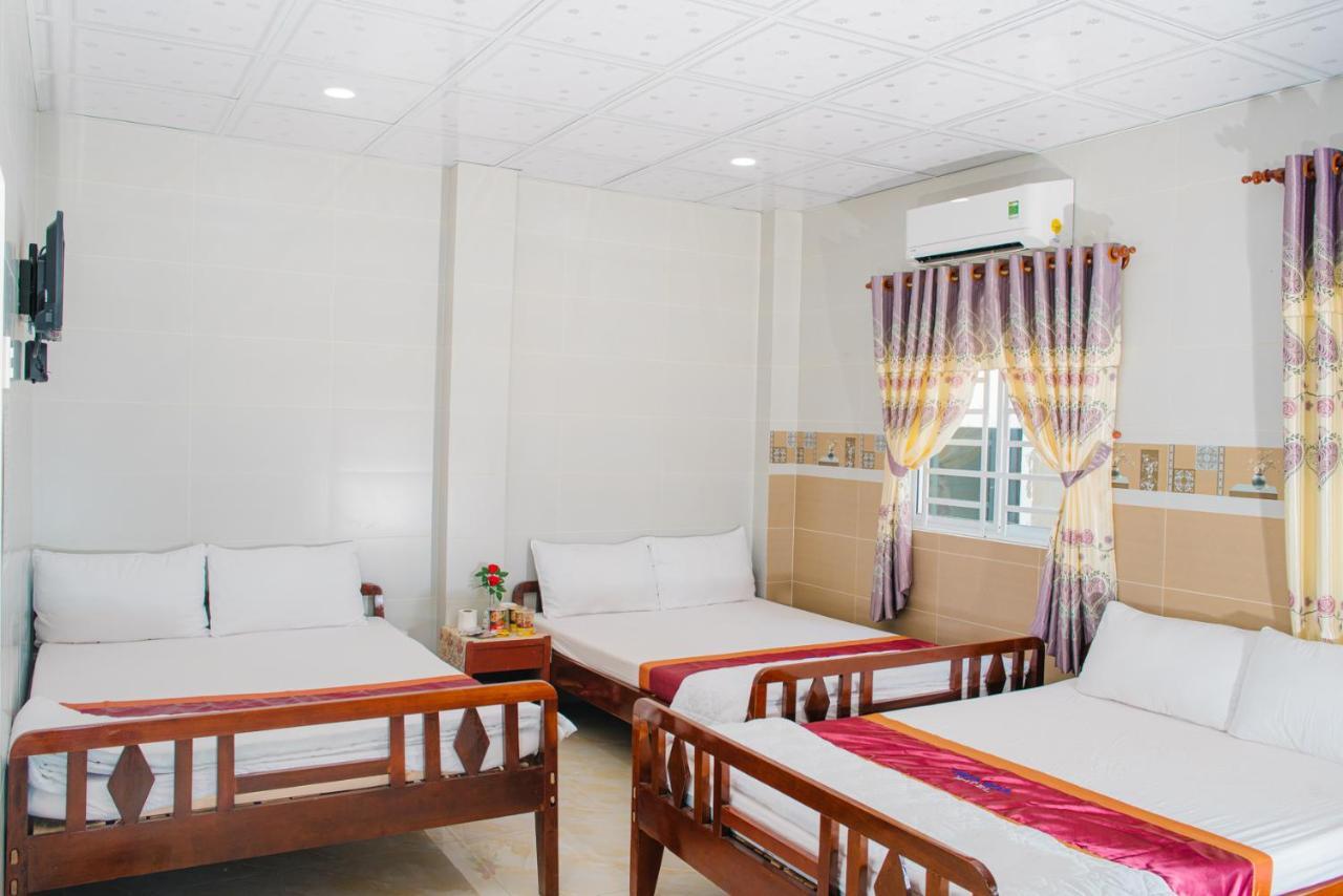 Hiep Hoa Hotel Chau Doc Bagian luar foto