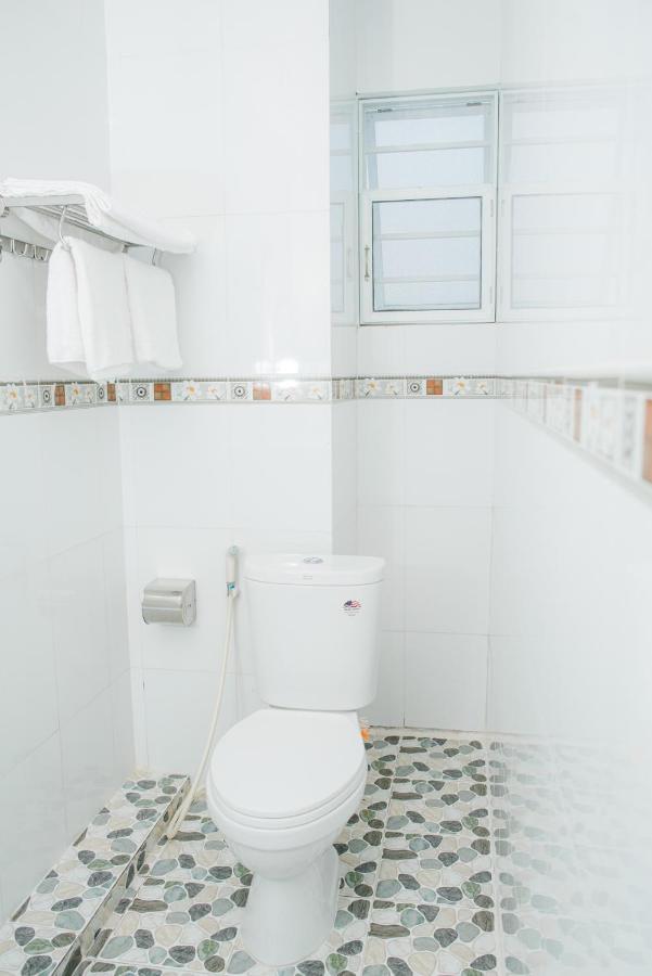 Hiep Hoa Hotel Chau Doc Bagian luar foto